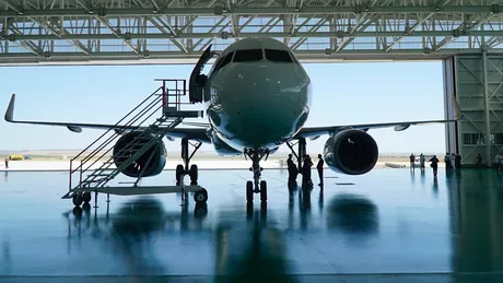 Se inaugurează hangarul Aerostar de pe Aeroportul Internaţional Iaşi. Se vor repara avioane civile - FOTO VIDEO