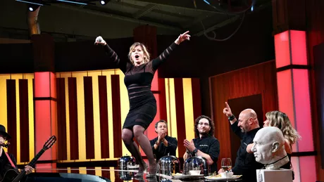 Loredana Groza a făcut show la Chefi la cuţite - VIDEO