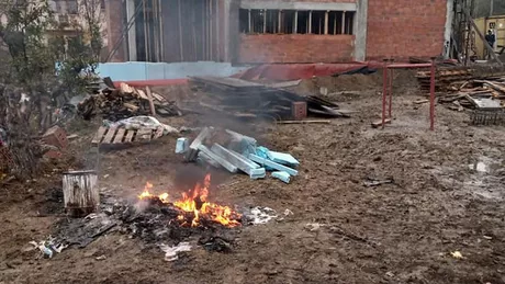 Zona Galata - Cicoarei din Iași este tot mai poluată din cauza deșeurilor aruncate și incinerate ilegal de ieșeni
