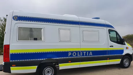 Autospecială nouă de poliție la arestul I.P.J Iași. Suspecții se vor bucura de condiții ca în vest
