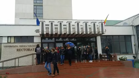 Studenți de la TUIAȘI au luat premii internaționale într-o competiție la care au participat concurenți din toate centrele universitare importante din țară sau din străinătate