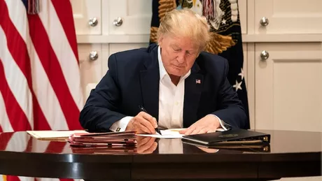 Donald Trump s-ar putea autograția în ultimele zile de mandat Președintele SUA ar scăpa de pușcărie pe viață