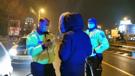 Un tânăr băut a gonit pe străzile din Iași cu poliția pe urmele sale - Exclusiv Galerie Foto Video