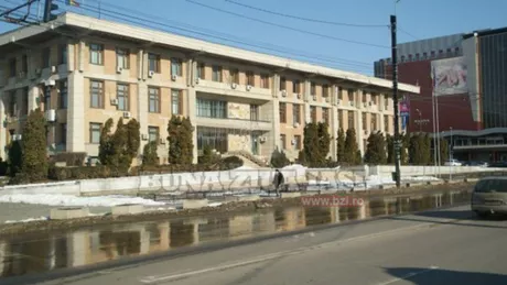 Instituţia Prefectului Iași este în permanentă legătură cu directorii de scoli din judeţ