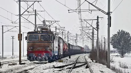 O femeie a fost lovită de tren în municipiul Râmnicu Vâlcea