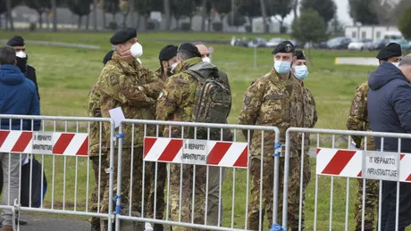 Un militar din Italia a murit la scurt timp după vaccinarea cu AstraZeneca. Medicii sunt acuzaţi de omor