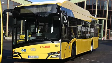 Primăria Iaşi a semnat contractul pentru 20 de autobuze electrice din Polonia