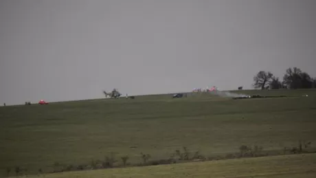 Un avion militar de tip MIG 21 s-a prăbuşit în apropiere de Reghin. Pilotul s-a catapultat înainte de impact