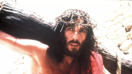 Cum arată în prezent actorul care îl interpretează pe Iisus în Iisus din Nazaret