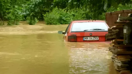 Judeţul Satu Mare afectat de vremea instabilă. 150 de persoane au fost evacuate după ce s-a emis Cod Roşu de inundaţii - VIDEO