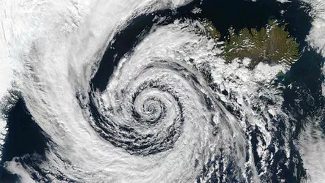 Fenomene meteo extreme în România Un ciclon se va forma în Marea Neagră