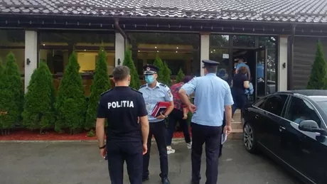 Polițiștii iau la pas terasele și restaurantele din Iași pentru a vedea dacă administratorii respectă toate regulile impuse în lupta cu COVID-19