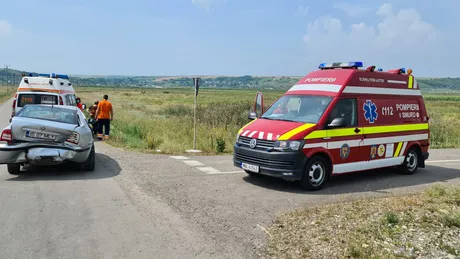 Accident rutier grav în Iași Două autoturisme au fost implicate - GALERIE FOTOEXCLUSIV UPDATE
