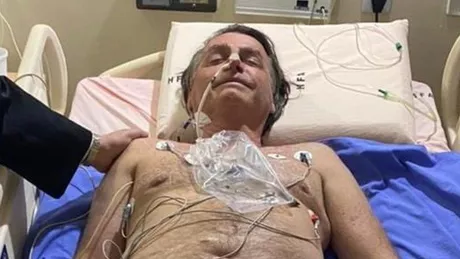 Președintele Braziliei Jair Bolsonaro a fost internat în spital pentru că sughița de două săptămâni