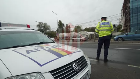 Polițiștii de la Rutieră au fost prezenți în trafic. Mai mulți șoferi au rămas fără permisul de conducere după ce s-au urcat băuți la volan