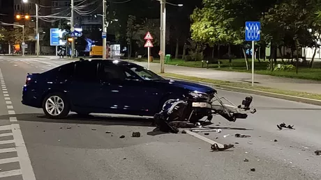 Accident rutier în cartierul Păcurari din municipiul Iași Impact frontal între două maşini - EXCLUSIVFOTO VIDEO