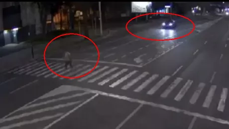 Iată momentul în care un autoturism lovește mortal un pieton în Iași Bărbatul nu a avut nicio șansă - FOTO VIDEO
