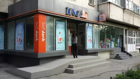 Caz incredibil la ING Bank din Iași O clientă a rămas fără o sumă importantă din cont și nimeni nu știe metoda. Polițiștii au declanșat ancheta - FOTO