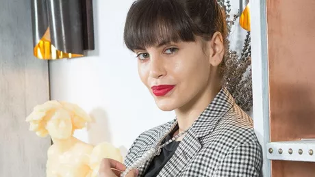 Cristina Săvulescu - detalii inedite despre creatoarea de modă vârstă Instagram operații