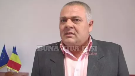 Un fost primar din județul Iași condamnat În același dosar soția și fiul au fost achitați de judecătorii ieșeni. Întreg scandalul a izbucnit de la niște contracte