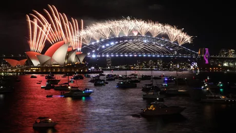 Australienii au intrat în anul 2022. Foc spectaculos de artificii deasupra portului Sydney - FOTO VIDEO