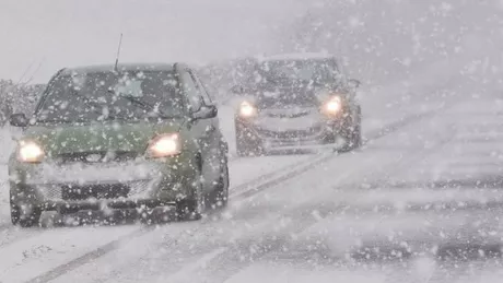 Alertă meteo Cod portocaliu de ninsori abundente în 13 județe