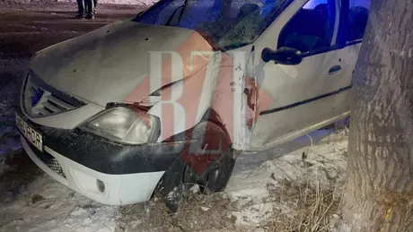 Accident rutier la Iaşi. O tânără a intrat cu autoturismul într-un copac -EXCLUSIV GALERIE FOTO VIDEO