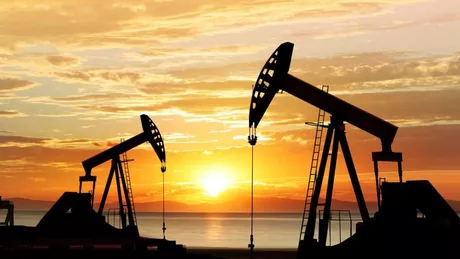 Prețul petrolului a crescut din cauza tensiunilor dintre Rusia și Ucraina. Cu cât s-au majorat tarifele