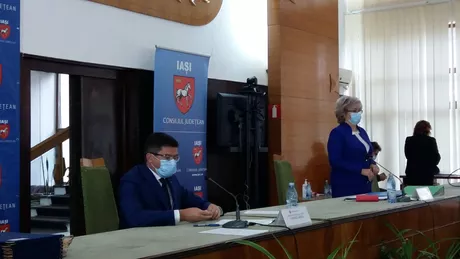 Tensiuni în ședința extraordinară a CJ Iași Bătăușul Mircea Manolache a sărit la gâtul lui Costel Alexe