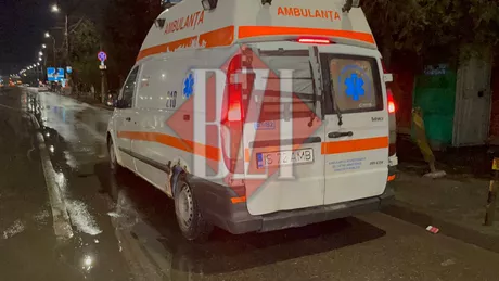 Accident rutier între un autoturism și o ambulanță la intersectia de la Piața Nicolina lângă Rompetrol- EXCLUSIV GALERIE FOTO VIDEO