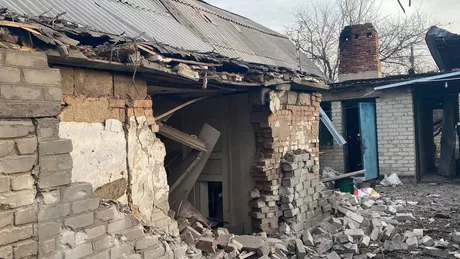 Rusia bombardează toate orașele de pe linia frontului Donețk Ucraina
