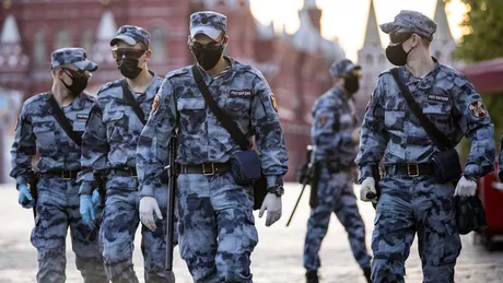 Putin laudă Garda Naţională rusă la marcarea a şase ani de când a înfiinţat-o