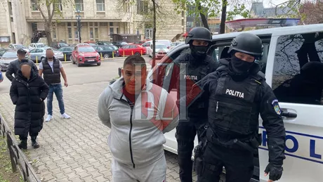 Bombă Adrian Corduneanu a fost vizitat din nou de mascaţi Percheziţii la vila interlopului din Iaşi Exclusiv