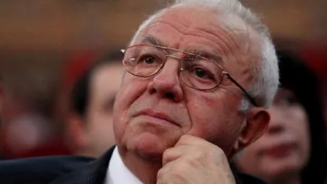 Veste tristă Alexandru Arșinel este pe punctul de a se retrage din lumea teatrului românesc