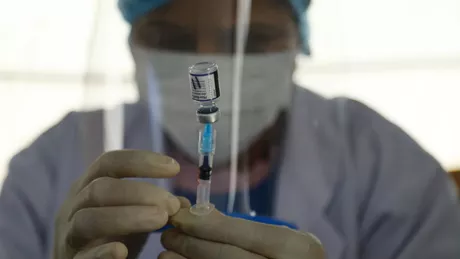 Ministerul Sănătăţii a anunţat că românii pot face doza a patra de vaccin anti-Covid-19 la cerere