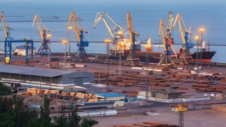 Rusia reia activitățile în portul Mariupol