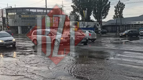Accident rutier în municipiul Iași. Două mașini au intrat în coliziune - EXCLUSIV