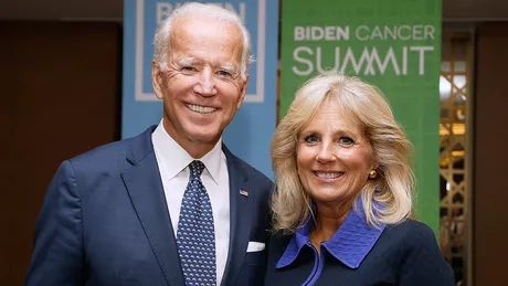 Soția lui Joe Biden vaccinată cu patru doze are din nou COVID-19 la patru zile după ce se vindecase