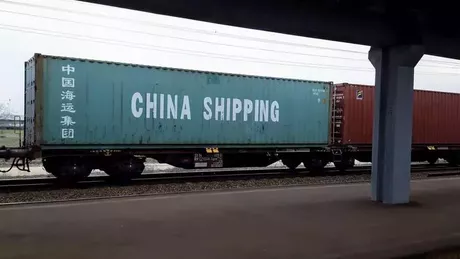 Un tren de marfă cu 50 de vagoane a plecat din Wuhan iar destinația este Constanța