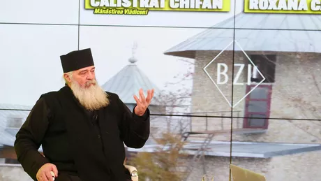 Ce înseamnă să îți duci crucea Părintele Calistrat Chifan de la Mănăstirea Vlădiceni Crucea înseamnă jertfă - VIDEO
