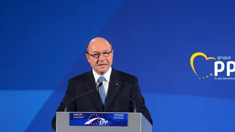 Fostului președinte Traian Băsescu i s-a tăiat microfonul al Parlamentul European în timp ce publica lista cu aliații europeni a lui Vladimir Putin - VIDEO