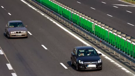 Trei şoferi din Cluj au fost prinşi când circulau pe contrasens pe Autostrada Transilvania într-o singură oră