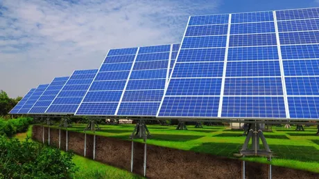 Un parc fotovoltaic de 800 de milioane de euro va fi construit în România. Va fi cel mai mare din Europa