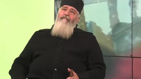 Părintele Calistrat Chifan despre relația pe care o au oamenii cu Dumnezeu Avem o legătură părintească prin creație - VIDEO