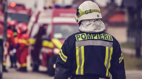 Un incendiu a izbucnit în comuna Țibănești. O casă a fost cuprinsă de flăcări