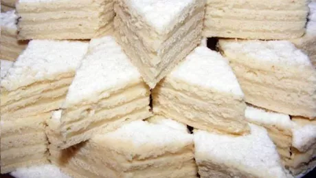 Cea mai bună prăjitură Albă ca Zăpada după rețeta veche a bunicii. Trucuri simple pentru un desert de casă irezistibil