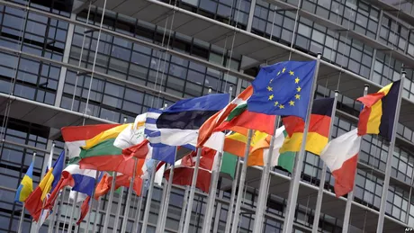 Statele membre UE au adoptat introducerea impozitului minim de 15 pe profiturile multinaţionalelor
