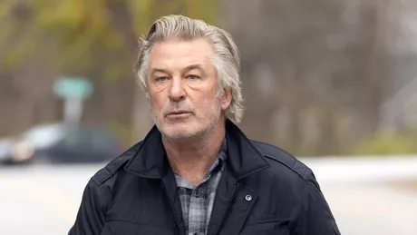 Alec Baldwin acuzat de omor involuntar din culpă după moartea cameramanului Halyna Hutchins