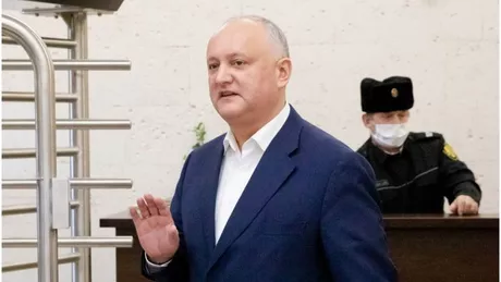 Dodon a încercat să fugă din Moldova în România. Procurorii cer arest la domiciliu