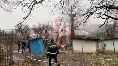Incendiu violent la o casă din Rediu. O persoană de 90 ani a fost găsită carbonizată - EXCLUSIV UPDATE GALERIE FOTO VIDEO